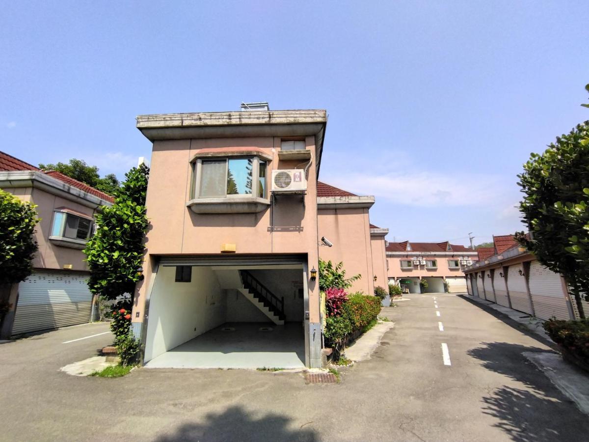 愛情海 Motel Toufen Exterior foto