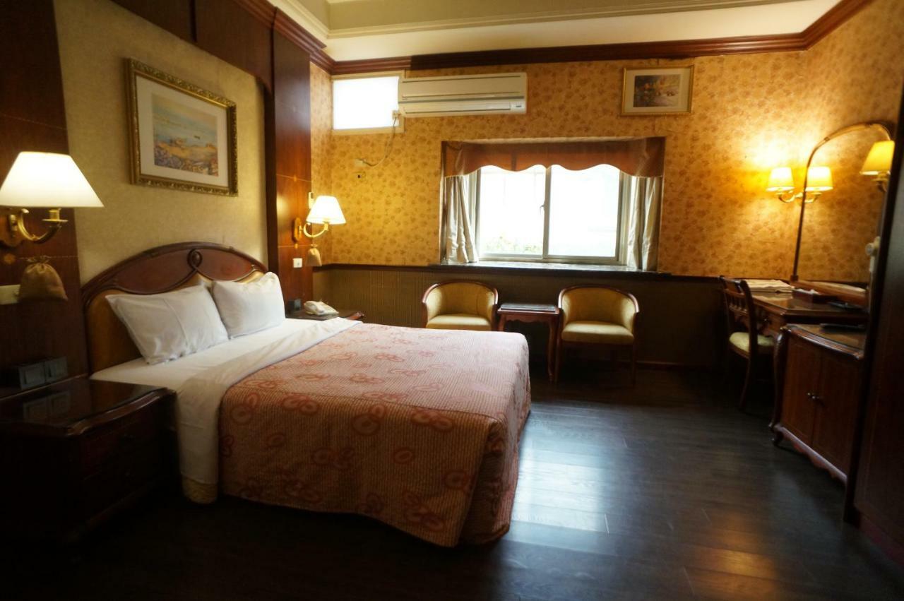 愛情海 Motel Toufen Exterior foto
